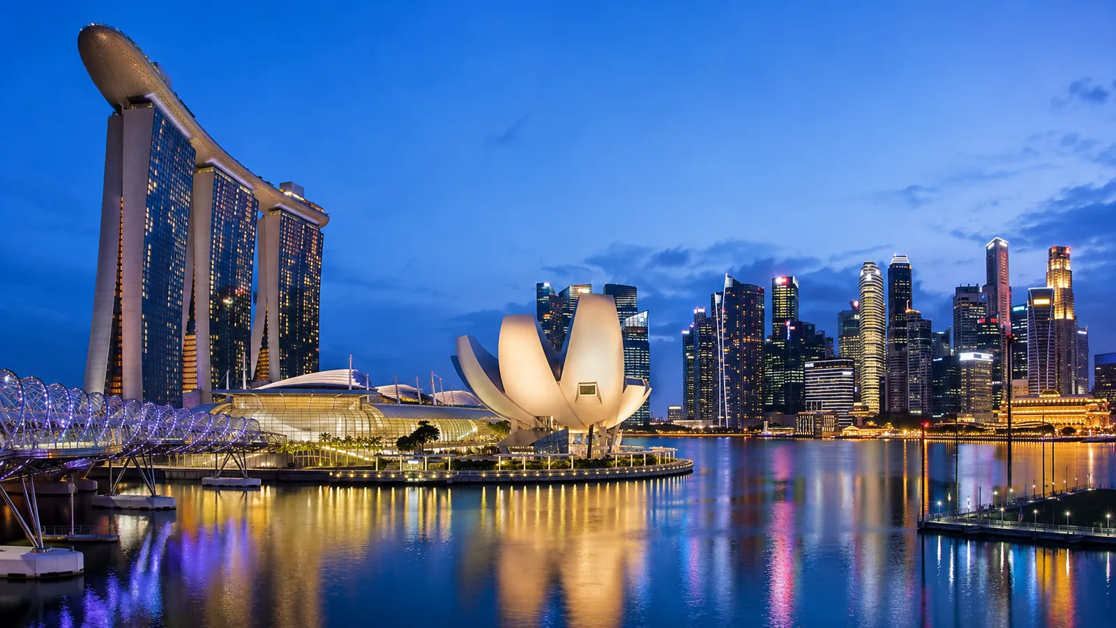Student city life in Singapore